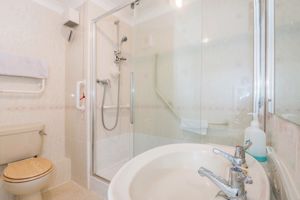 SHOWER ROOM- click for photo gallery